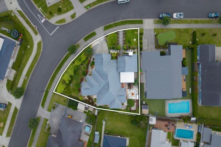 Photo of property in 45 Pohutukawa Parade, Riverhead, 0820