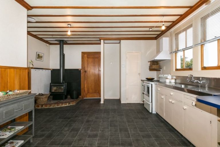 Photo of property in 911 Lyell Street, Akina, Hastings, 4122