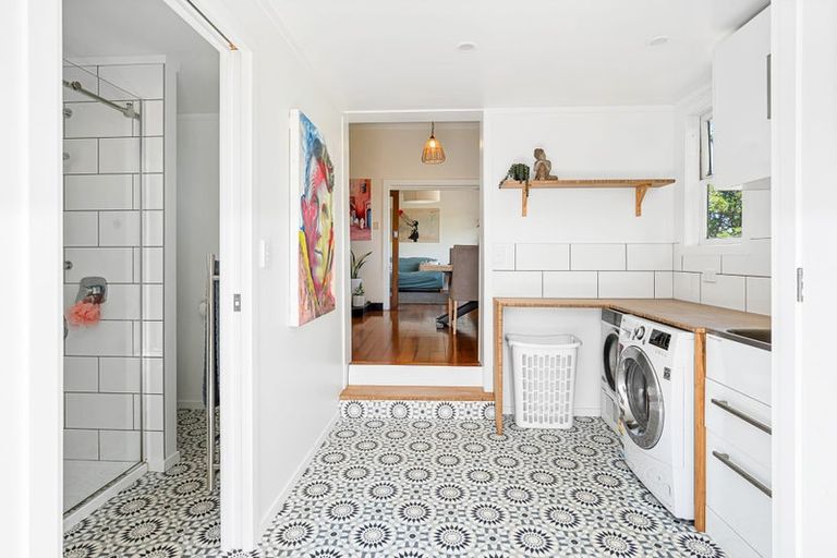 Photo of property in 407 Pataua Road South, Pataua South, Onerahi, 0192