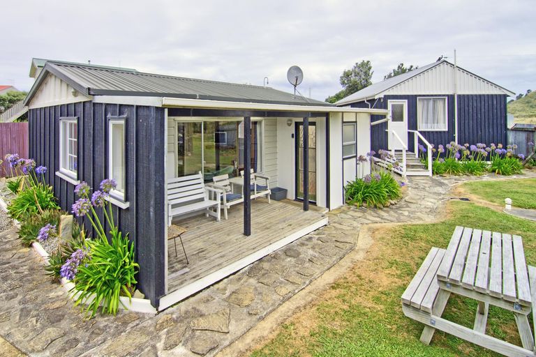 Photo of property in 44a Mataikona Road, Whakataki, Tinui, 5889