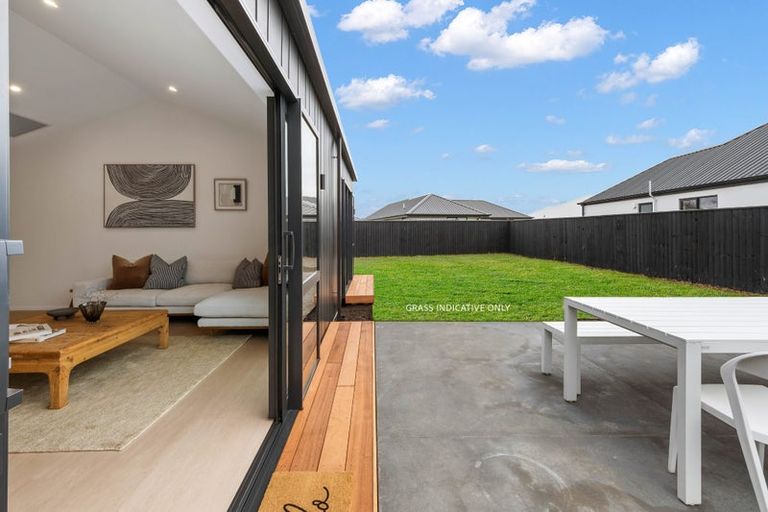 Photo of property in 55 River Stone Drive, Halswell, Christchurch, 8025