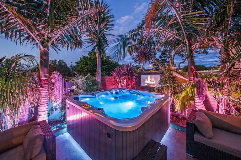 Photo of property in 257 Hill Road, The Gardens, Auckland, 2105