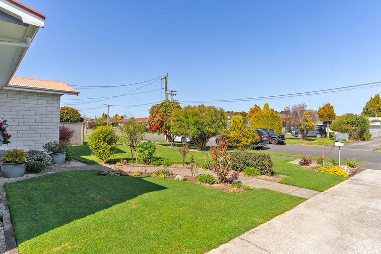 Photo of property in 34 Fergusson Street, Solway, Masterton, 5810