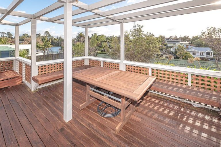 Photo of property in 85 Great North Road, Saint Johns Hill, Whanganui, 4501