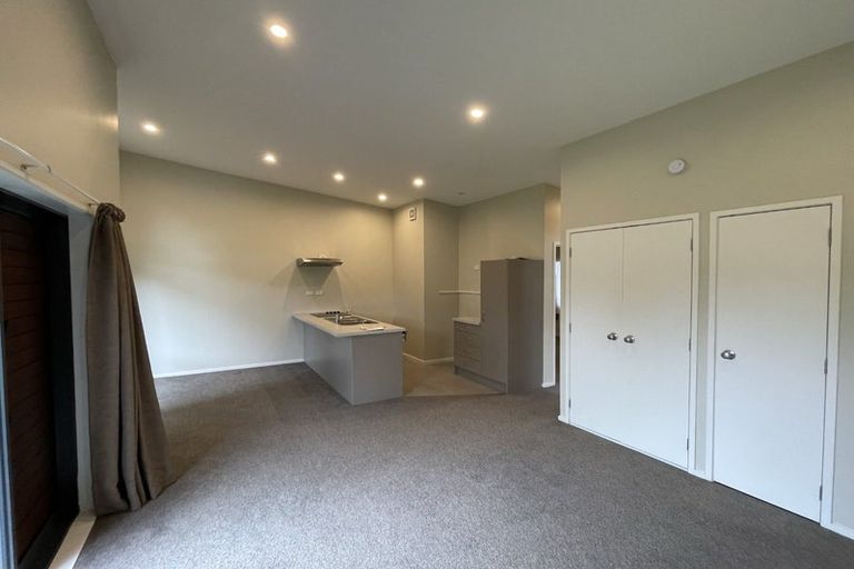 Photo of property in 75b Salisbury Road, Birkdale, Auckland, 0626