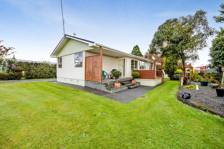 Photo of property in 10 Pitt Street, Normanby, Hawera, 4614