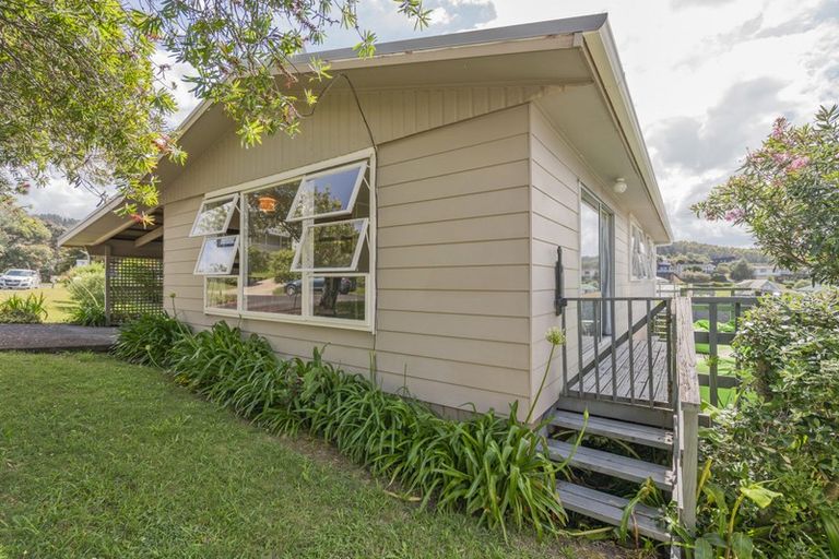 Photo of property in 102 The Grove, Onemana, Whangamata, 3691