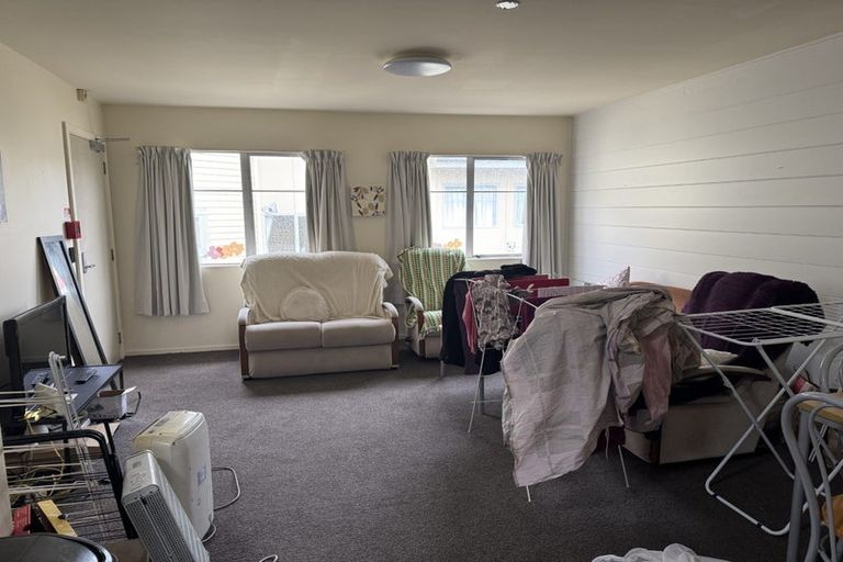 Photo of property in Basin Reserve Complex, 66/4 Sussex Street, Mount Cook, Wellington, 6021