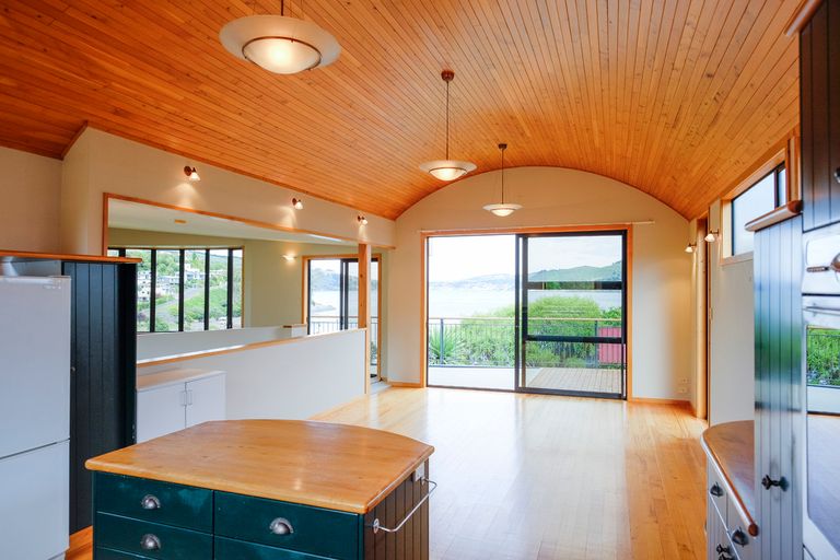 Photo of property in 3 Wharfdale Street, Macandrew Bay, Dunedin, 9014