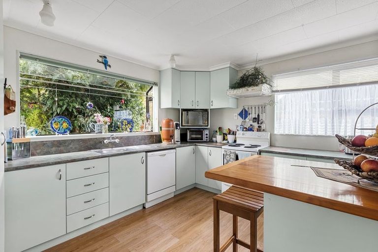 Photo of property in 33 Green Road, Matakana, Warkworth, 0985
