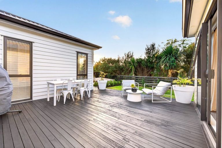 Photo of property in 9 Pukemarino Road, Waimauku, 0812
