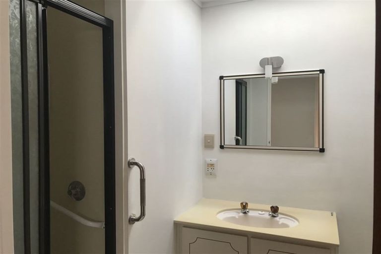 Photo of property in 8 Terrace Avenue, Mount Maunganui, 3116