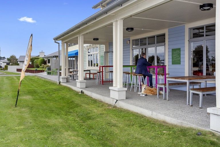 Photo of property in 83 Tiritiri Moana Drive, Pegasus, 7612