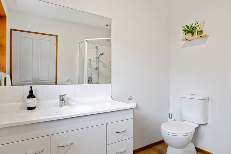 Photo of property in 3b Riverview Road, Rangiora, 7400