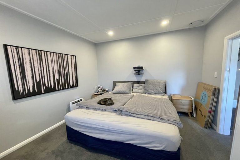 Photo of property in 26 Queens Drive, Kilbirnie, Wellington, 6022