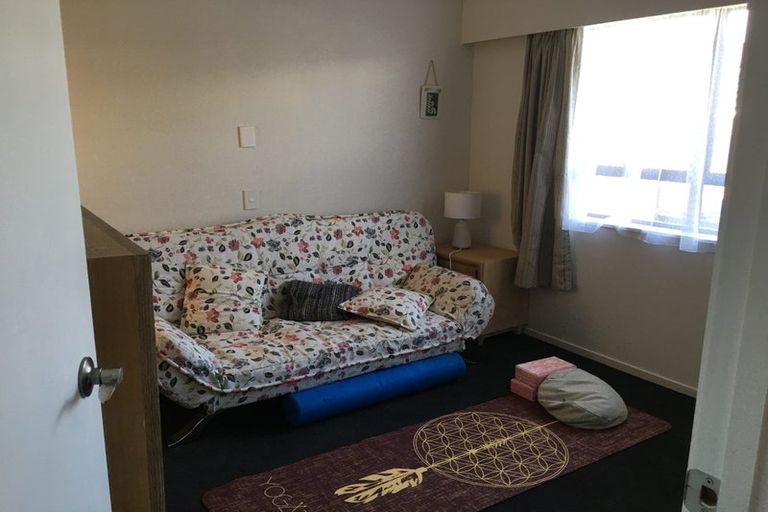 Photo of property in 3 Lilian Street, Te Kamo, Whangarei, 0112