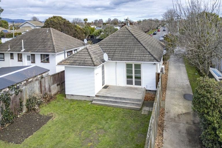 Photo of property in 44 Glenfield Crescent, Mairehau, Christchurch, 8052