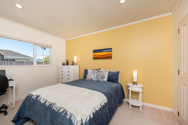 Photo of property in 11 Beach Haven Place, Paraparaumu Beach, Paraparaumu, 5032