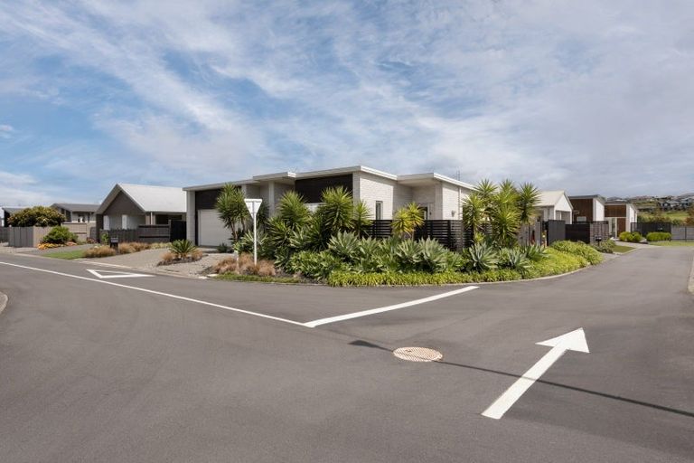 Photo of property in 21 Jacob Street, Brookfield, Tauranga, 3110