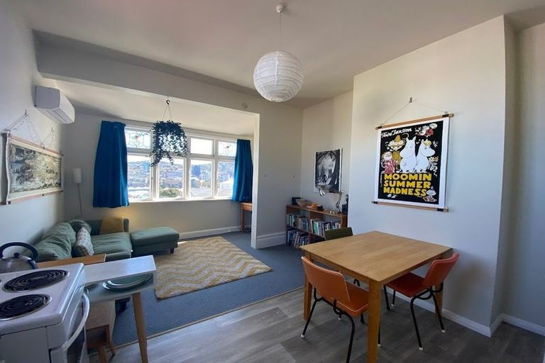 Photo of property in 25a Earls Terrace, Mount Victoria, Wellington, 6011