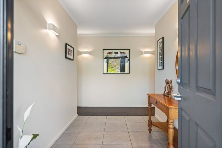 Photo of property in 36 Sunny Crescent, Huapai, Kumeu, 0810