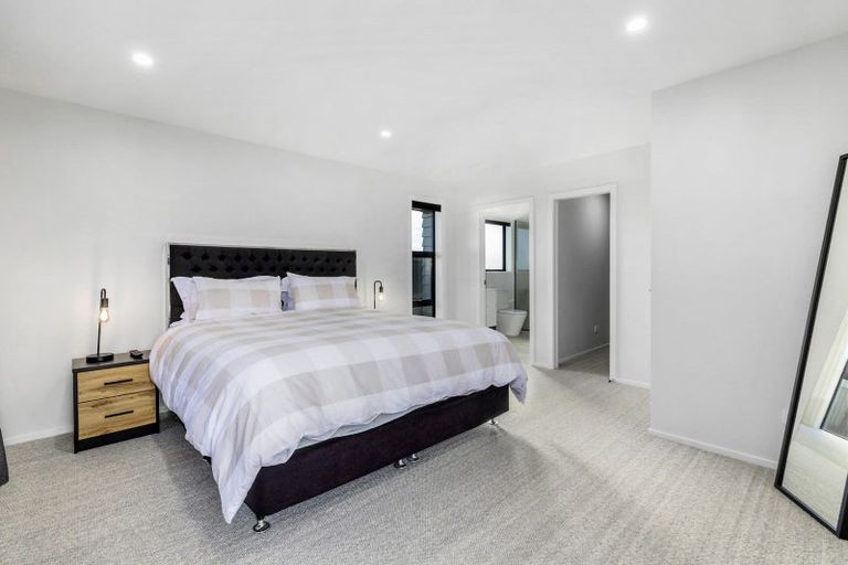 Photo of property in 180 Factory Road, Mosgiel, 9024