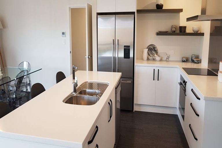 Photo of property in 8 Whiteoak Grove, Tinwald, Ashburton, 7700