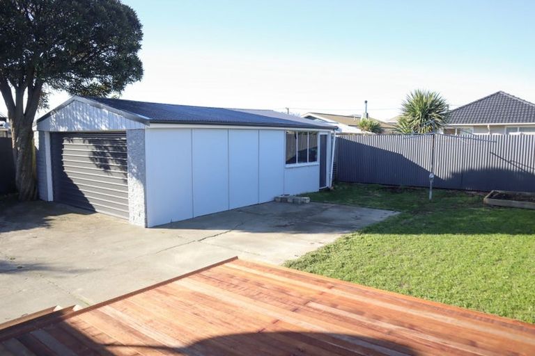 Photo of property in 38 Dunster Street, Burnside, Christchurch, 8053
