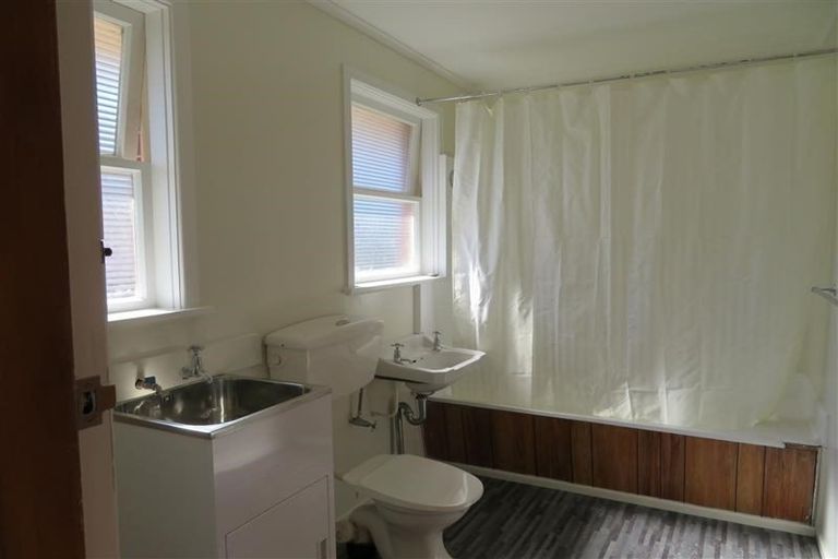 Photo of property in 3/703 Fergusson Drive, Elderslea, Upper Hutt, 5018