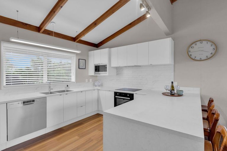 Photo of property in 17 Bernard Street, Chedworth, Hamilton, 3210