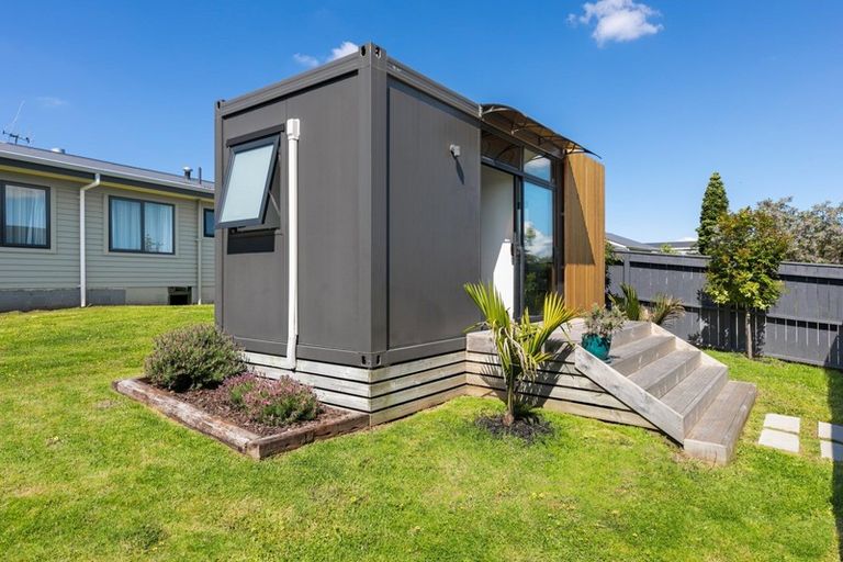 Photo of property in 2 Epsom Road, Mount Maunganui, 3116