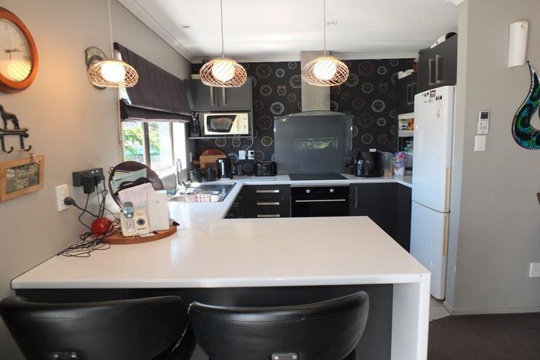 Photo of property in 35 Roore Street, Foxton Beach, Foxton, 4815