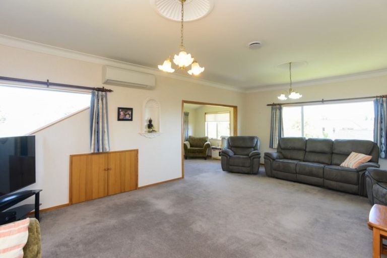 Photo of property in 14 Hunters Hill, Havelock North, 4130