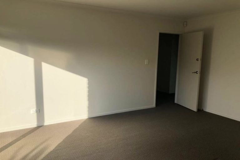 Photo of property in 24 Chalgrove Road, Huntington, Hamilton, 3210