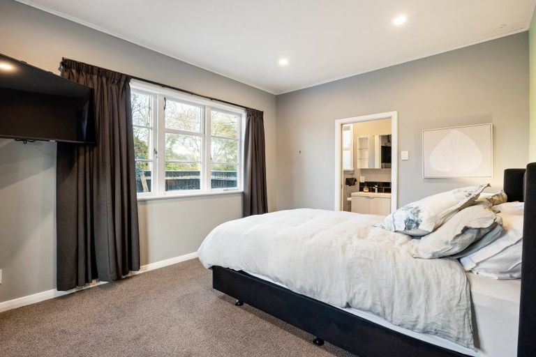 Photo of property in 10 Valley Terrace, Hamilton Central, Hamilton, 3204