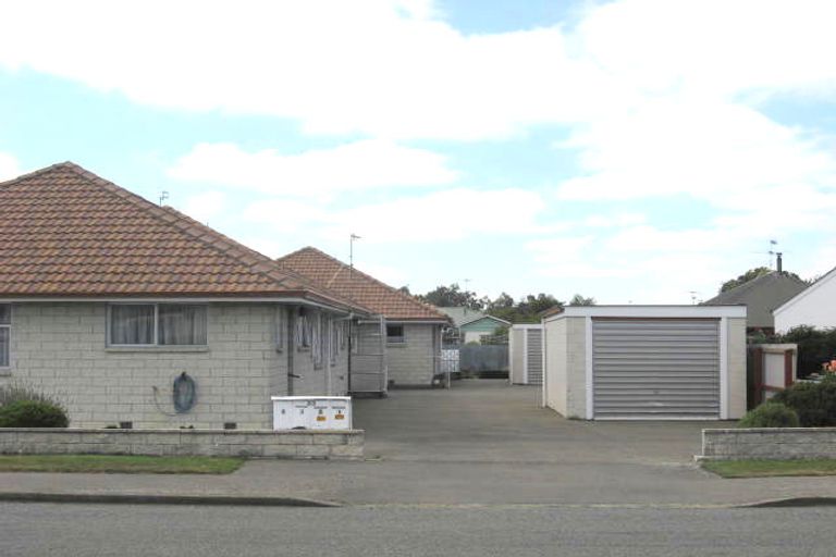 Photo of property in 2/23 Cox Street, Ashburton, 7700