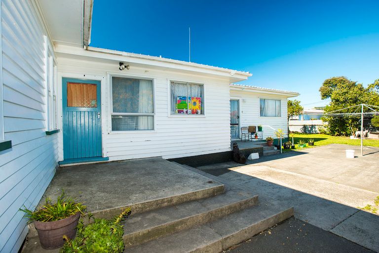 Photo of property in 17 Huxley Road, Outer Kaiti, Gisborne, 4010