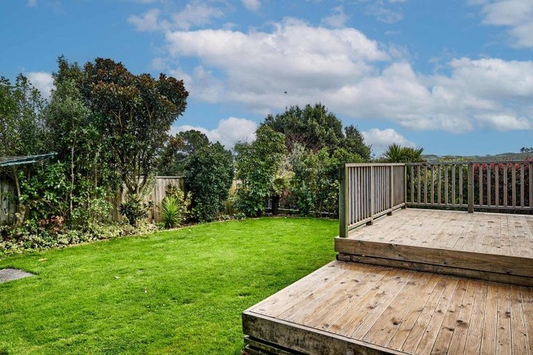 Photo of property in 90 Arawhata Street, Ranui, Porirua, 5024