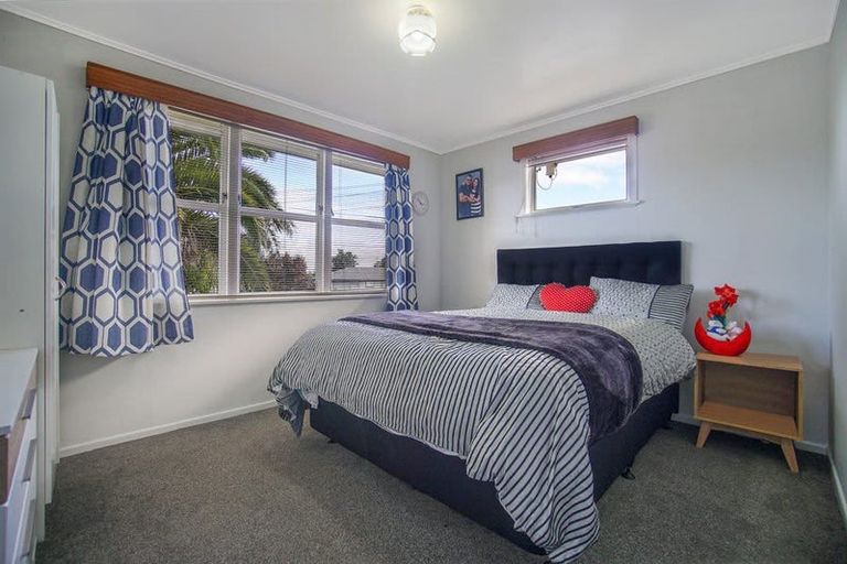 Photo of property in 56 Sheehan Avenue, Papakura, 2110