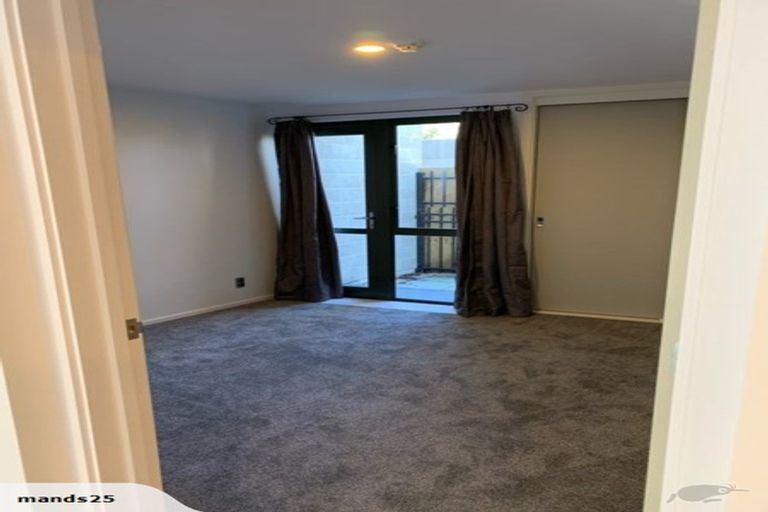 Photo of property in 24/868 Colombo Street, Christchurch Central, Christchurch, 8013