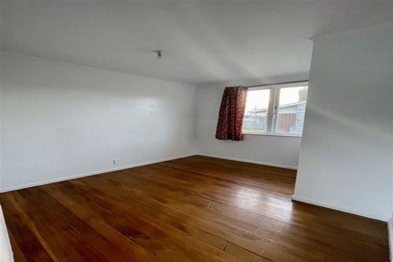 Photo of property in 339 Main Road, Huapai, Kumeu, 0810