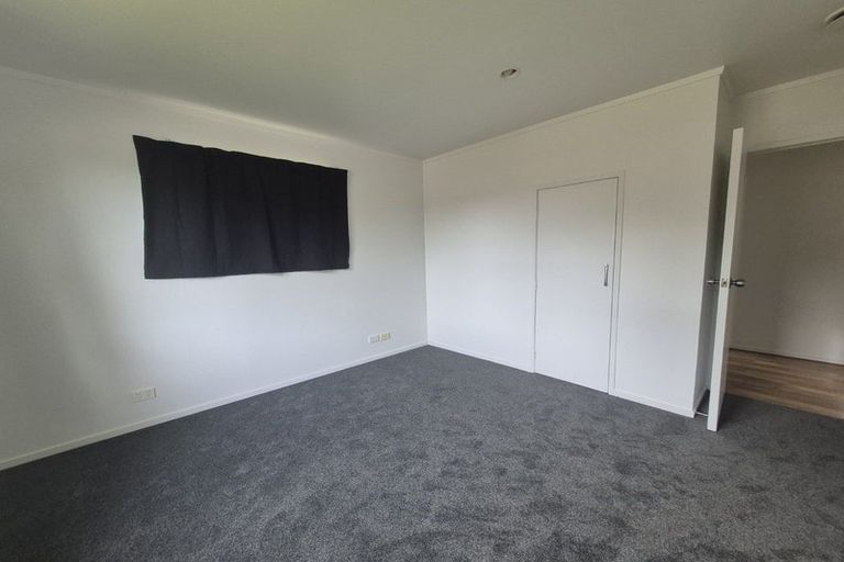 Photo of property in 44 Preston Avenue, Henderson, Auckland, 0610