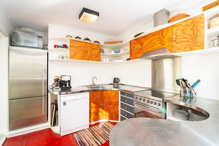 Photo of property in 31 Aro Street, Aro Valley, Wellington, 6021