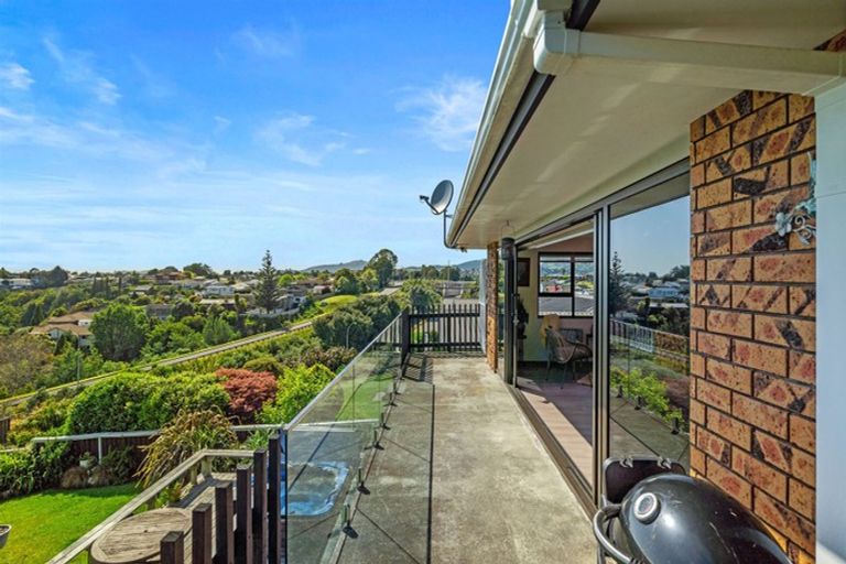 Photo of property in 10 Taumata Place, Hairini, Tauranga, 3112