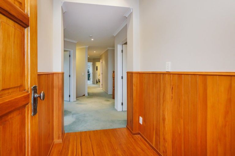 Photo of property in 15 Woodland Grove, Feilding, 4702