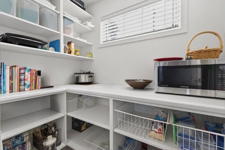 Photo of property in 60 Landmark Terrace, Orewa, 0931