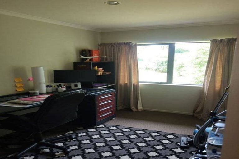 Photo of property in 3 Awhina Drive, Greytown, 5712