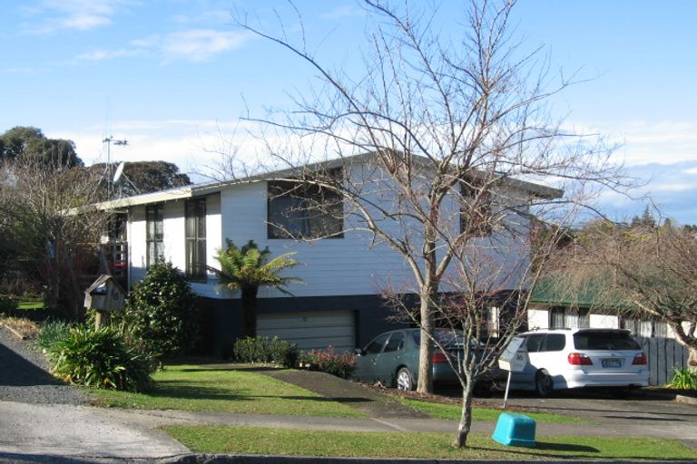 Photo of property in 16 Colquhoun Place, Dinsdale, Hamilton, 3204