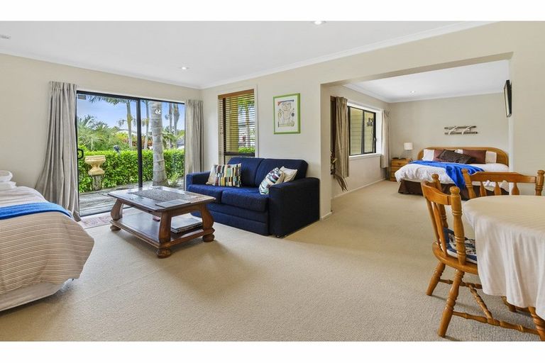 Photo of property in 74 Harbour View Road, Point Wells, Warkworth, 0986