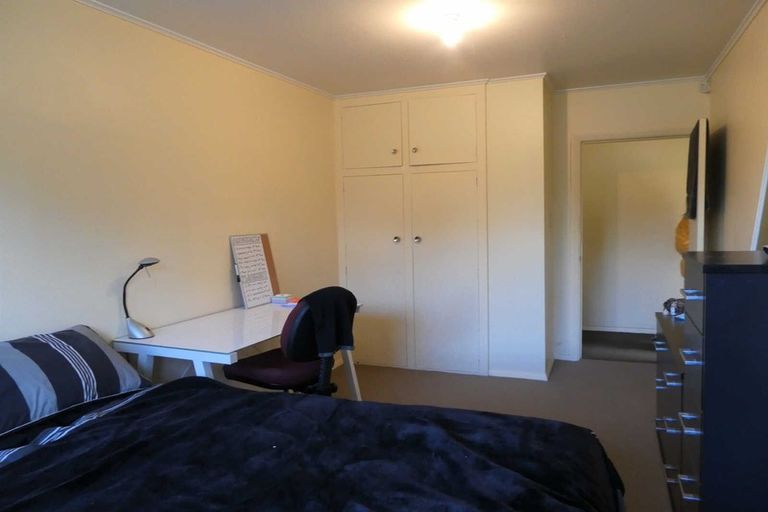 Photo of property in 6 Clonbern Place, Upper Riccarton, Christchurch, 8041